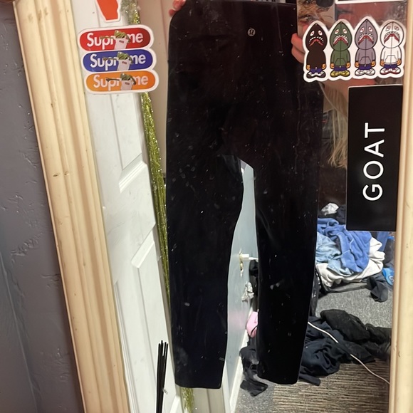 Lululemon leggings - Picture 3 of 4